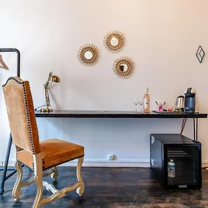 Le Panier Enchante - & Loft - Terrasse Et Patio Au Dessus Du Vieux Port Appartement